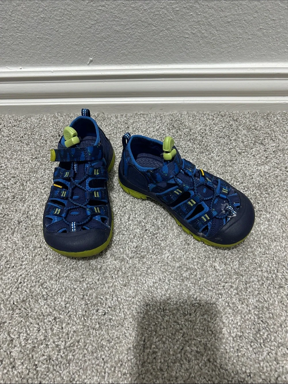 Keen Blue & Lime Newport Sandals - 11C